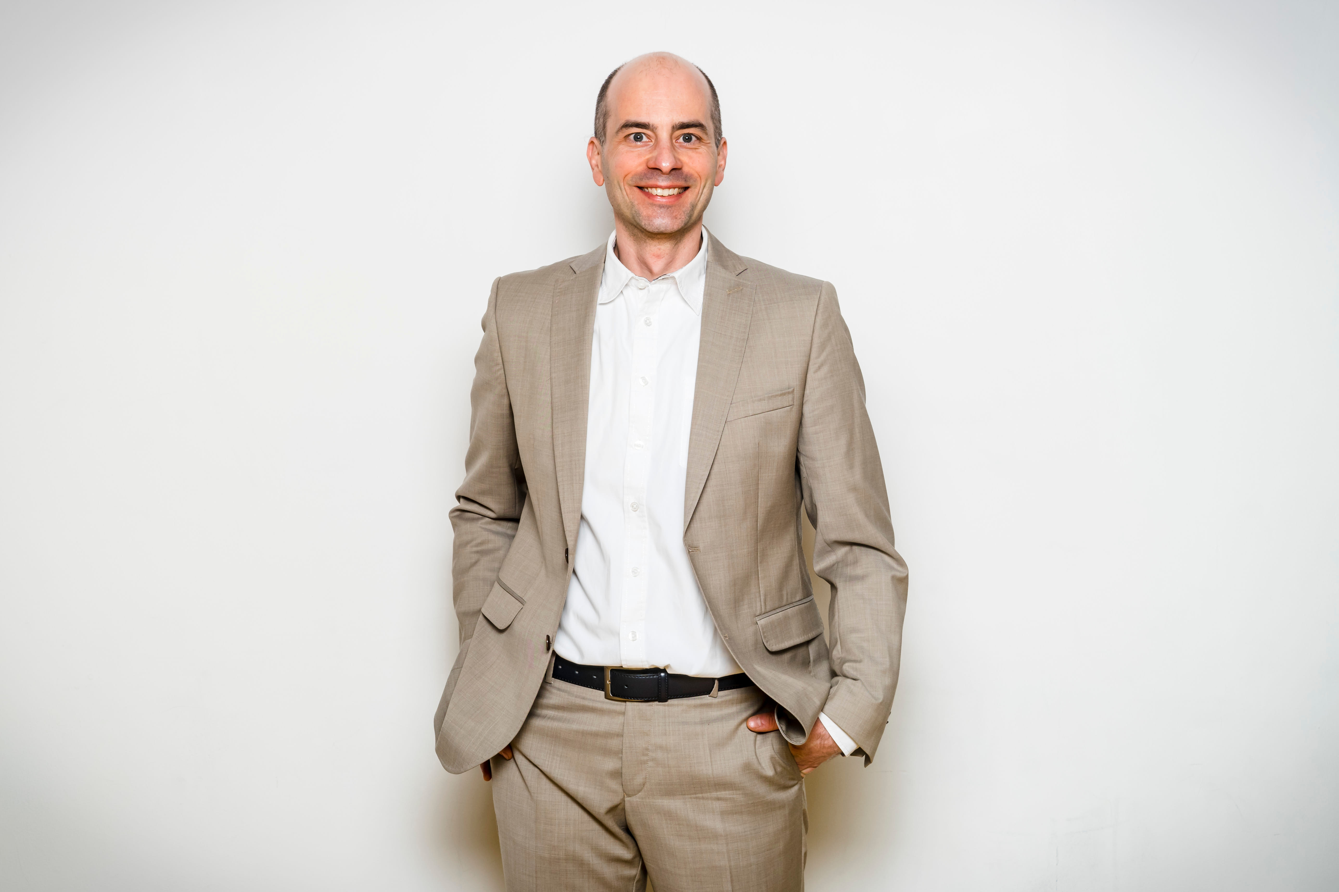 Dr. Mag. Bernhard J. Mayr, MBA – Geschäftsführer & Strategie